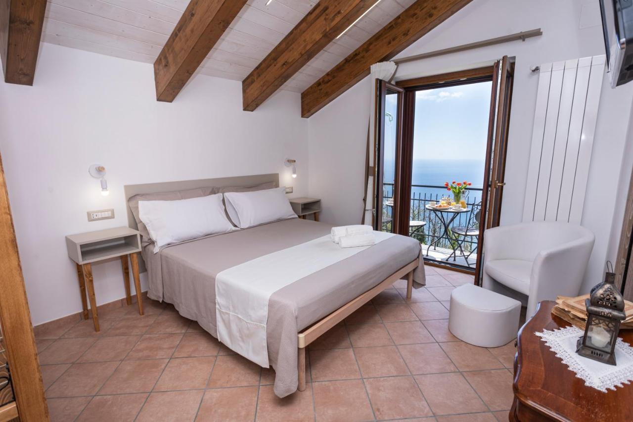 Agriturismo Punta San Lazzaro Аджерола Екстериор снимка