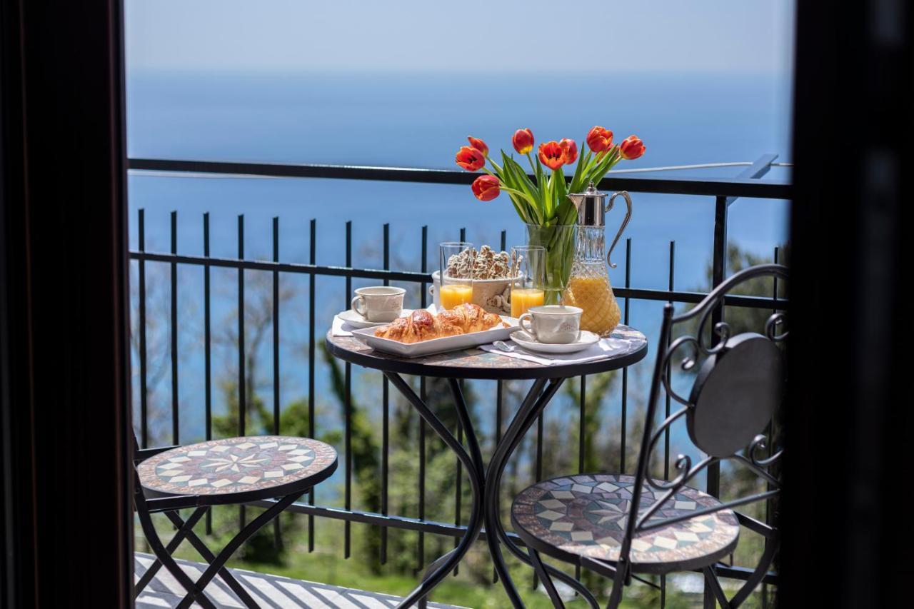 Agriturismo Punta San Lazzaro Аджерола Екстериор снимка