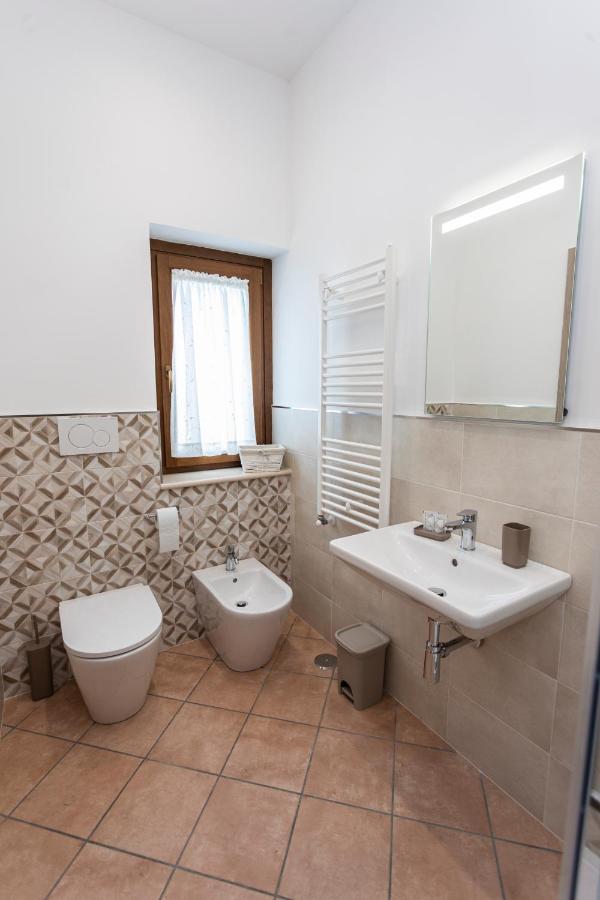 Agriturismo Punta San Lazzaro Аджерола Екстериор снимка