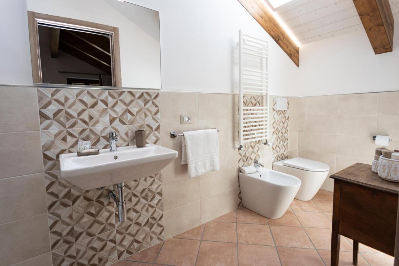 Agriturismo Punta San Lazzaro Аджерола Екстериор снимка